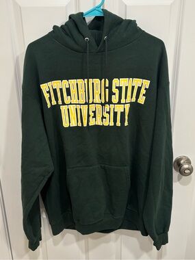 Champion Fitchburg State University Green Yellow Pullover Hoodie Mens U.S. XL